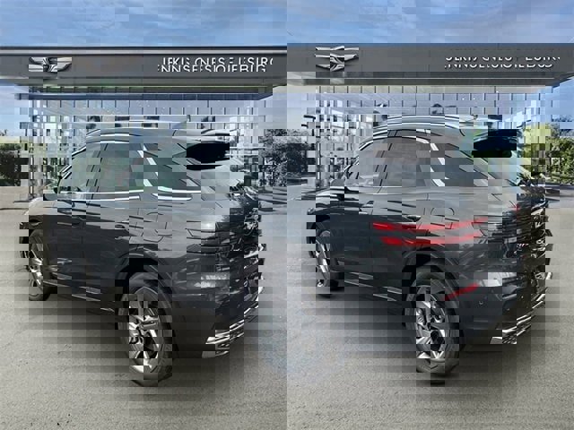 Used 2026 Genesis GV70 2.5T Advanced image 12