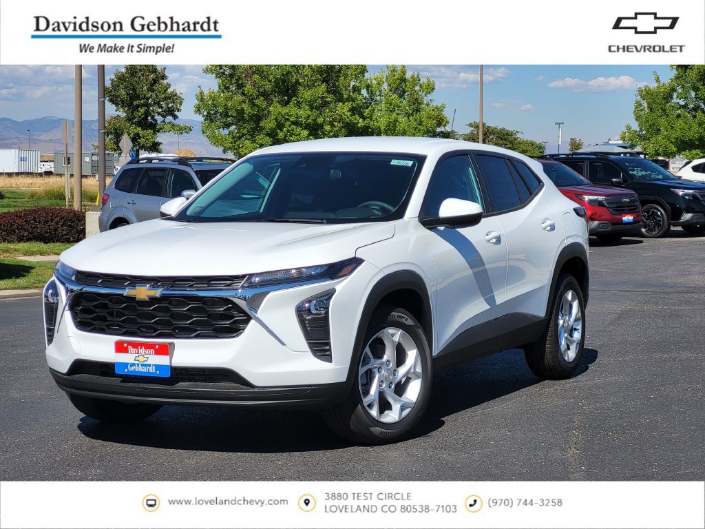 New 2026 Chevrolet Trax LS w/ LS Convenience Package FWD image 1