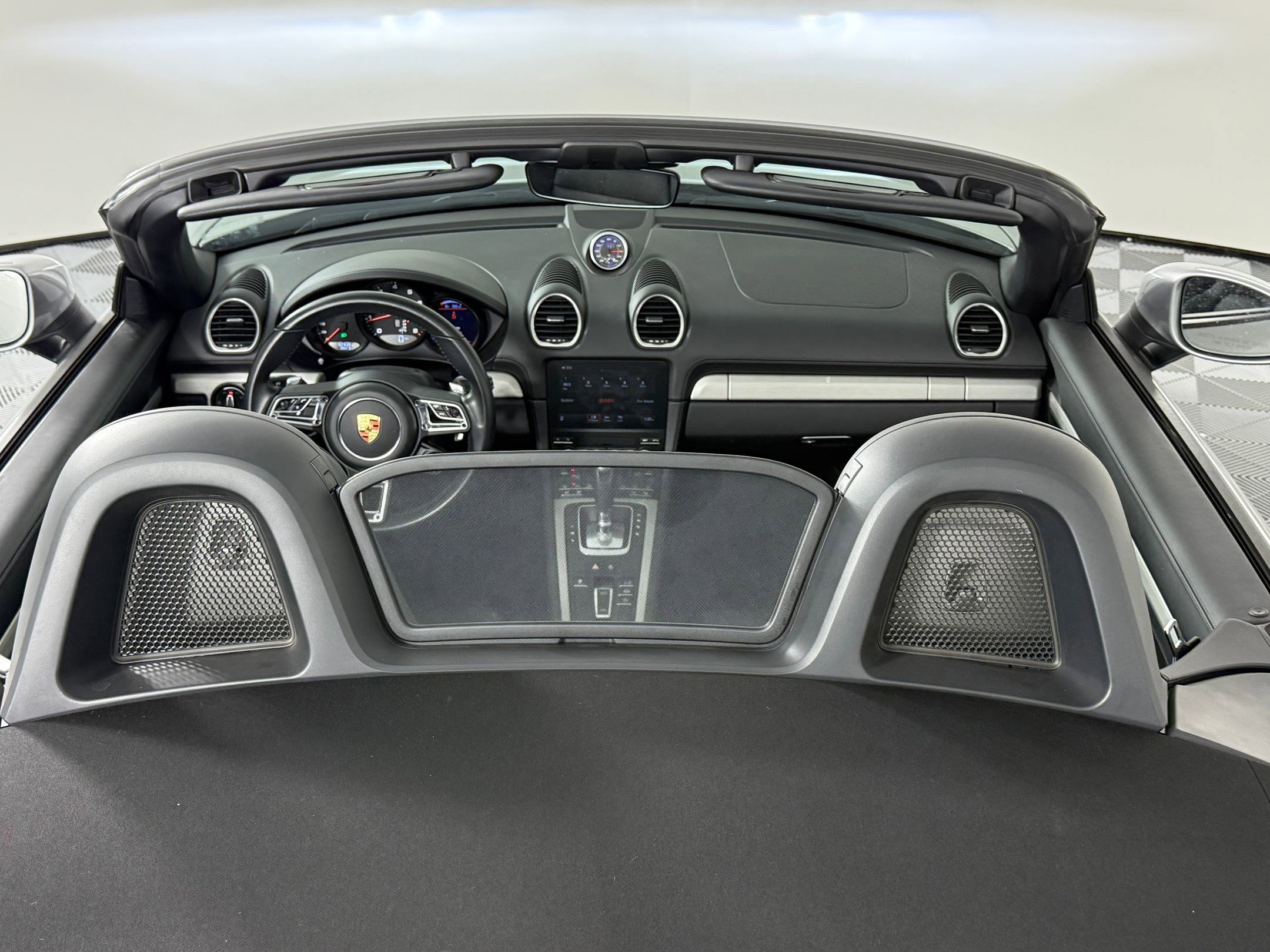 Certified 2024 Porsche 718 Boxster image 18