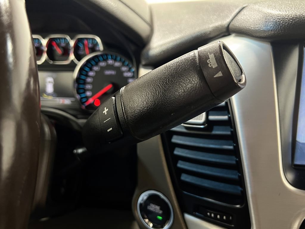 Used 2019 GMC Yukon SLT w/ Open Road Package image 32