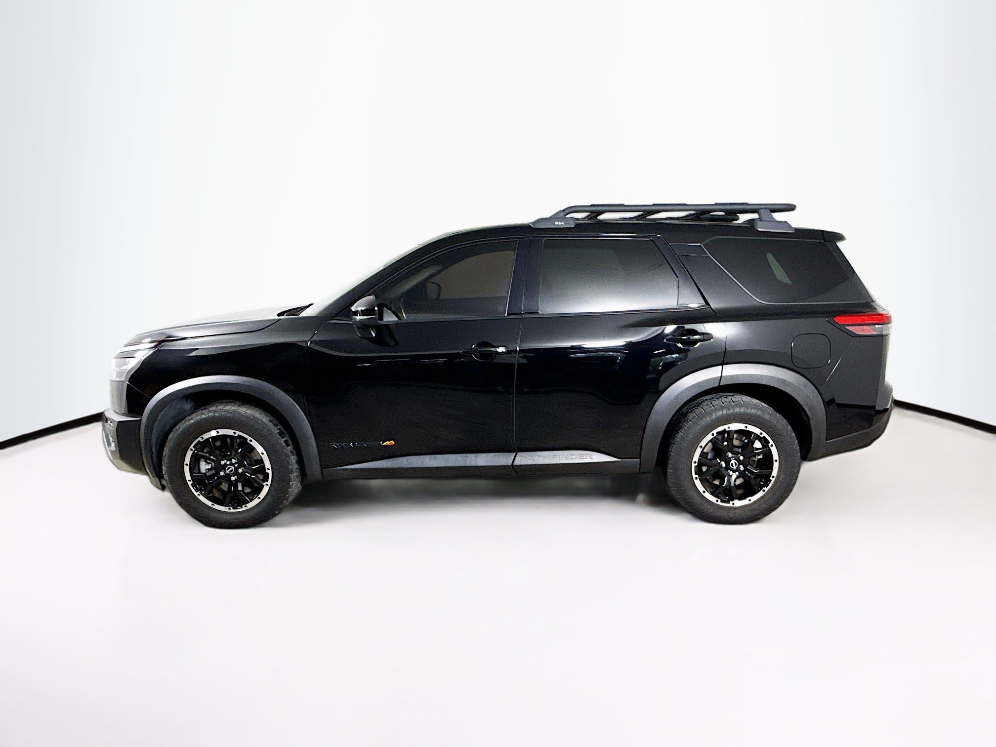 Used 2023 Nissan Pathfinder Rock Creek image 7