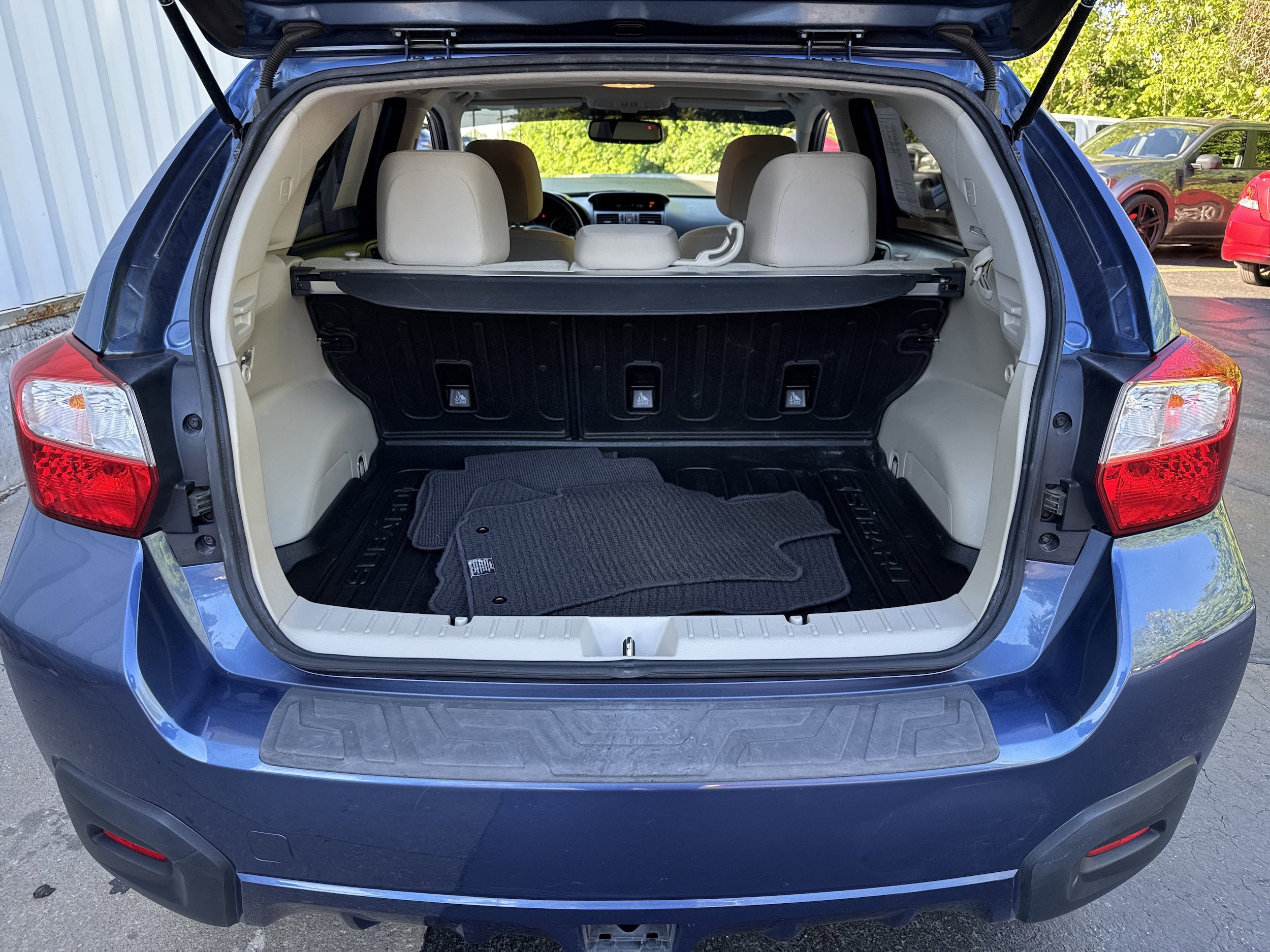 Used 2014 Subaru Crosstrek 2.0i Premium w/ Moonroof Package AWD/4WD image 11