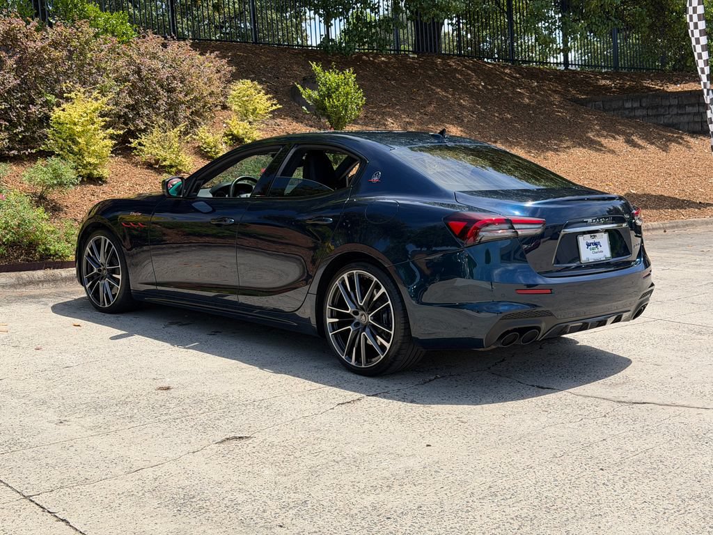 Used 2021 Maserati Ghibli Trofeo RWD image 5