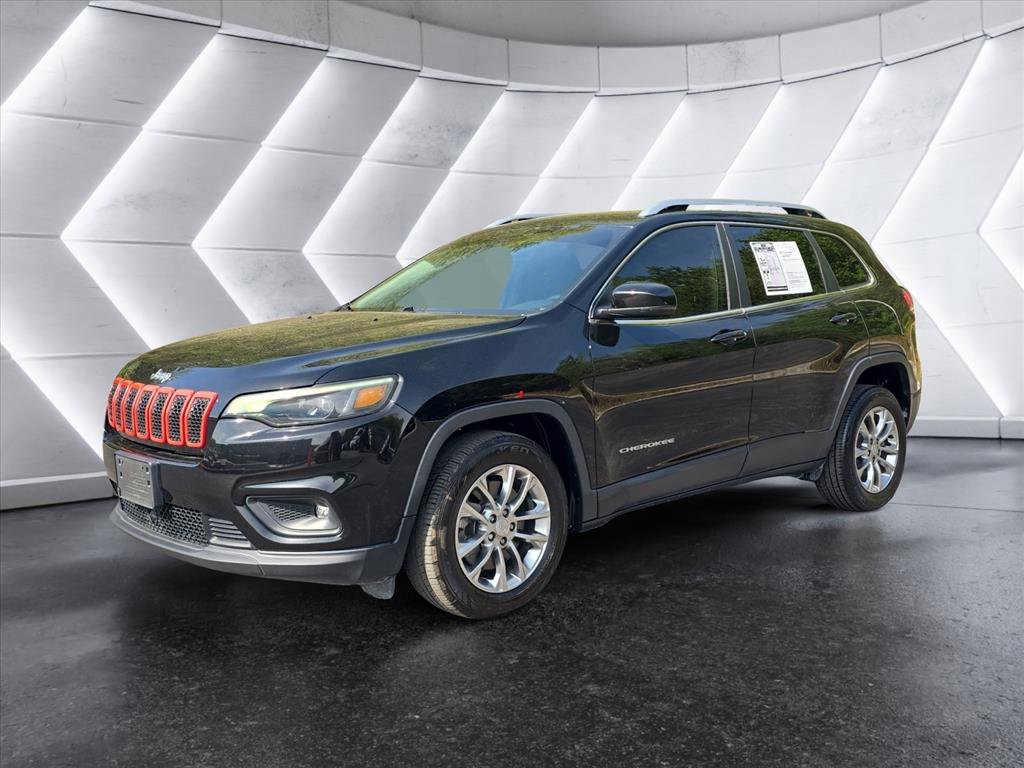 Used 2021 Jeep Cherokee Latitude Plus FWD image 1