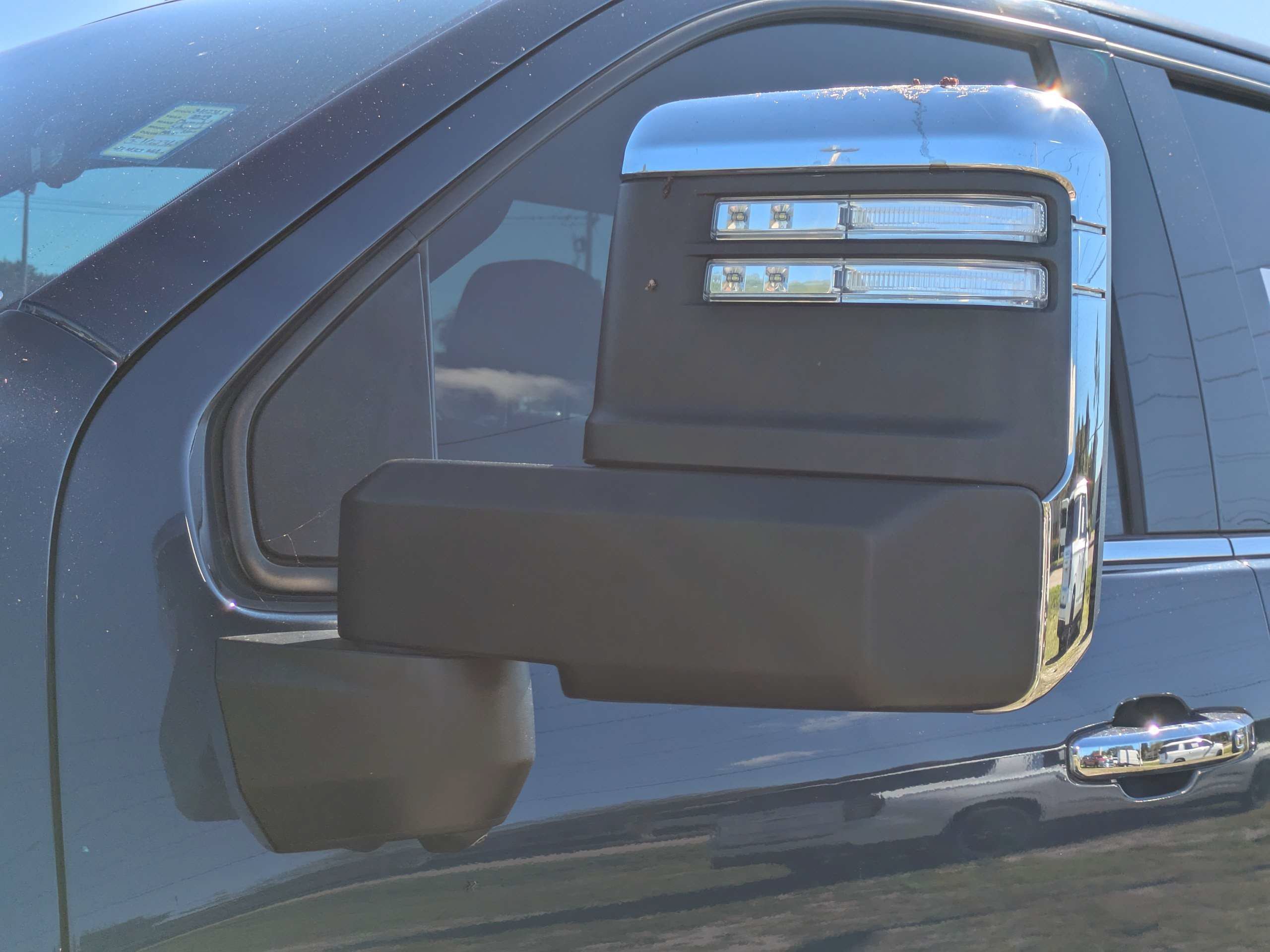 Used 2023 Chevrolet Silverado 3500 High Country AWD/4WD image 13