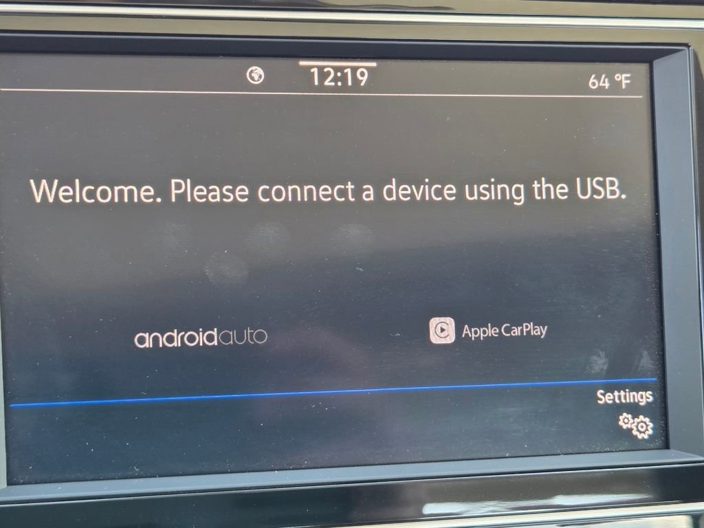 Used 2024 Volkswagen Jetta SE image 11