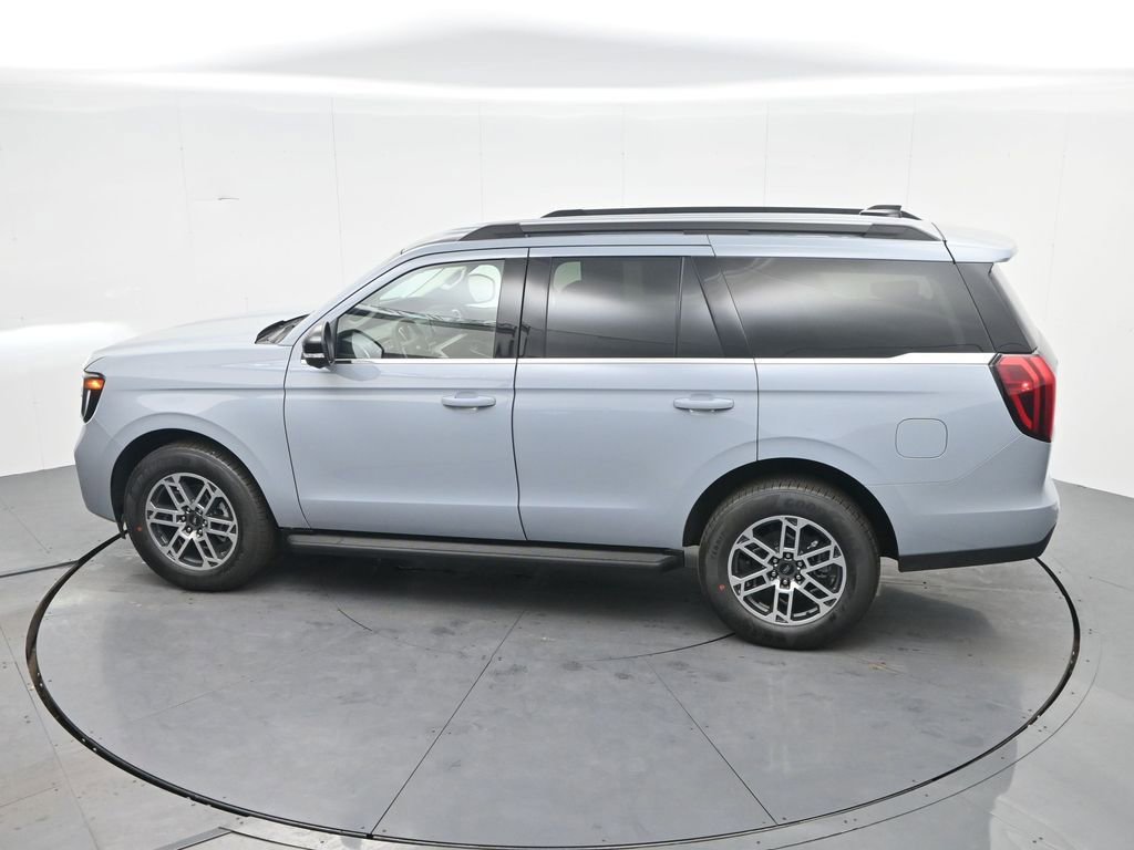 New 2026 Ford Expedition Active image 33