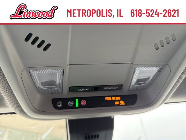 Used 2024 Chevrolet Equinox LT image 28