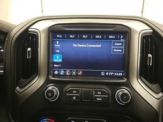 Used 2020 Chevrolet Silverado 1500 LTZ AWD/4WD image 25
