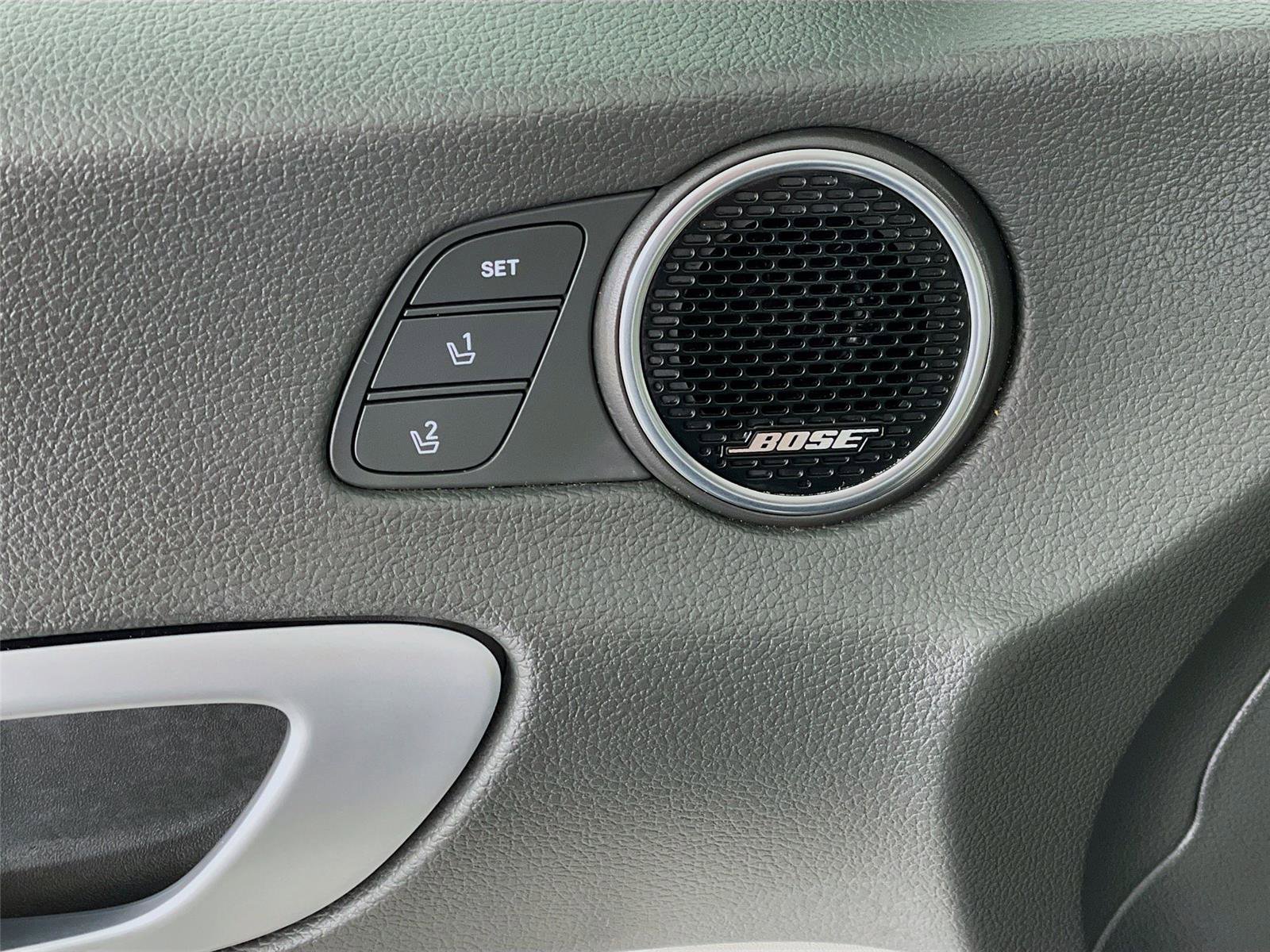 Used 2025 Hyundai Sonata Limited image 23