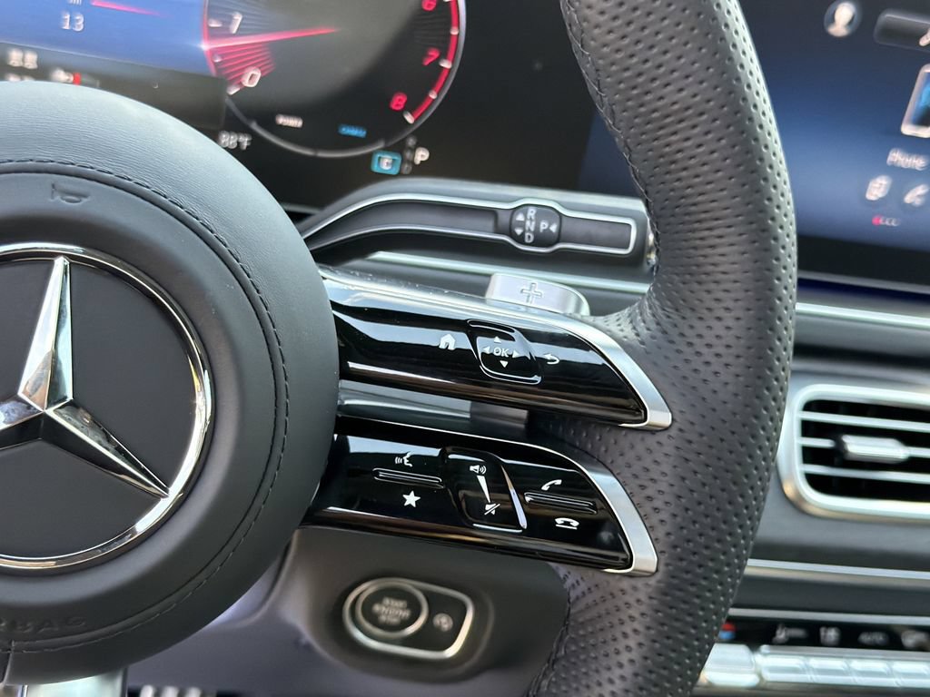 New 2026 Mercedes-Benz GLS 450 4MATIC image 27