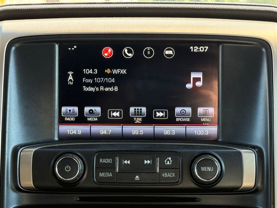 Used 2016 GMC Sierra 2500 Denali w/ Duramax Plus Package AWD/4WD image 28