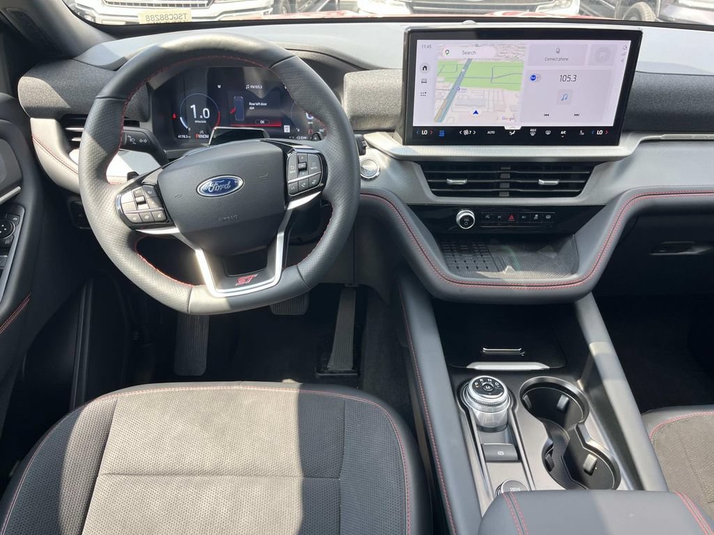 Used 2025 Ford Explorer ST w/ Sun And Sound Package AWD/4WD image 18