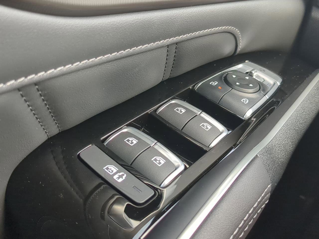 New 2026 Kia Sorento SX Prestige image 22