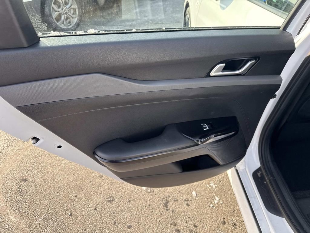 Used 2023 Kia K5 GT-Line w/ GT-Line Premium Package image 16