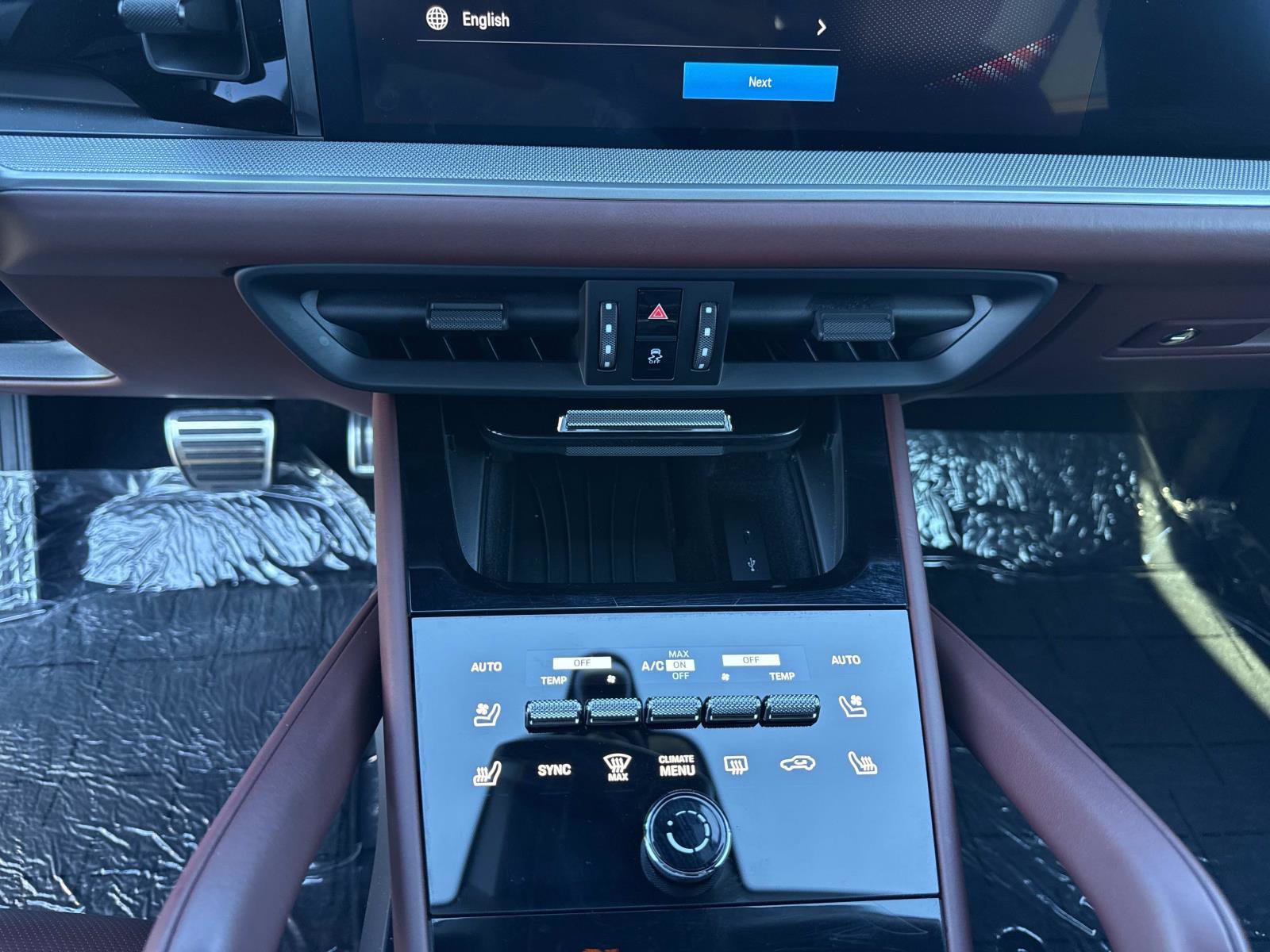 Used 2024 Porsche Cayenne S image 27