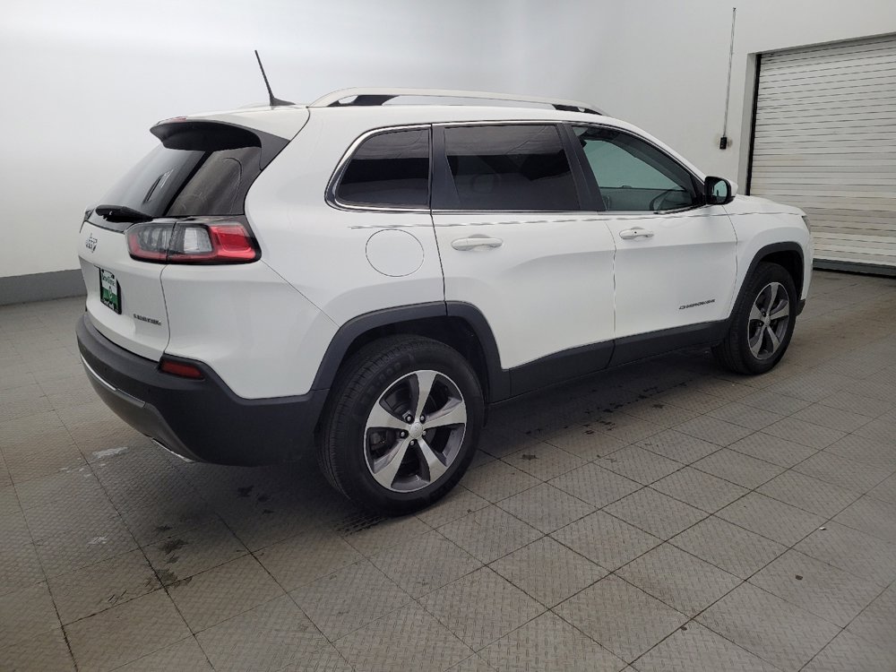 Used 2020 Jeep Cherokee Limited image 10