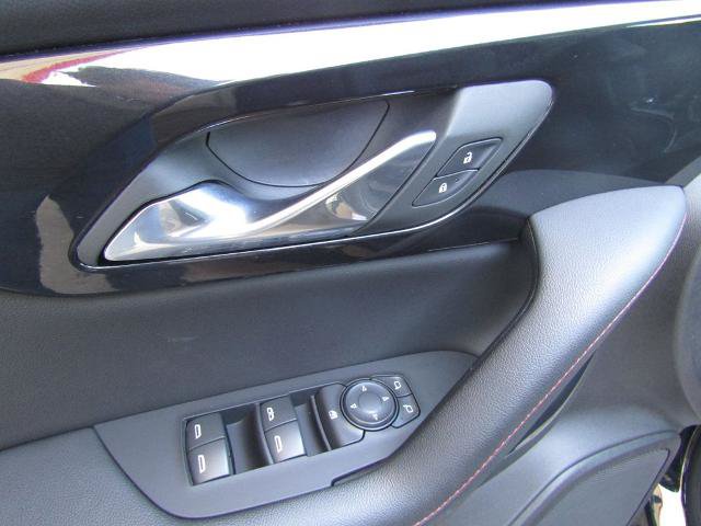 Used 2025 Chevrolet Blazer RS AWD/4WD image 24
