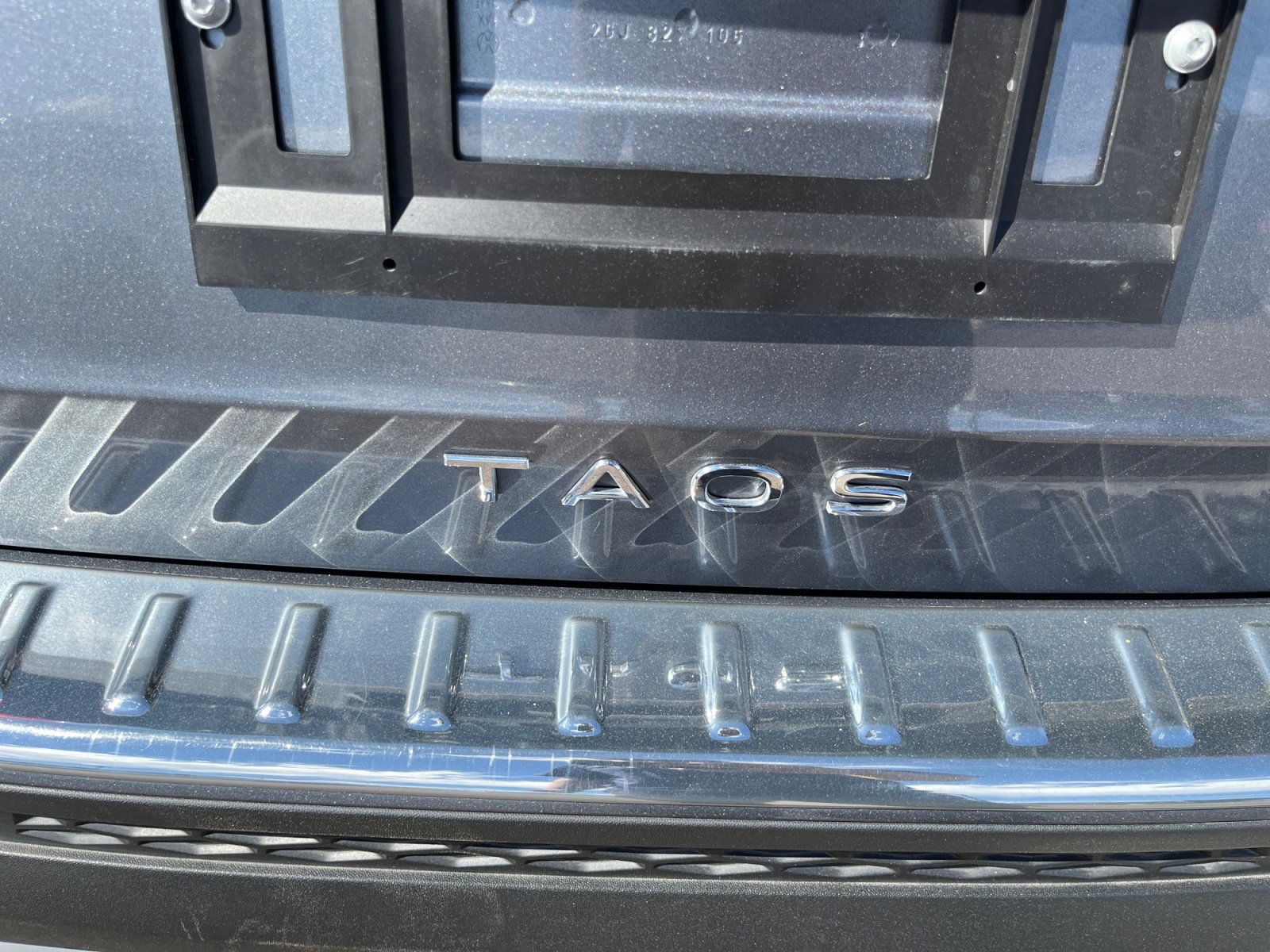 Used 2024 Volkswagen Taos S image 29