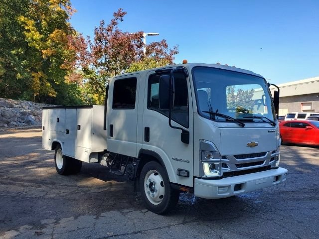 New 2024 Chevrolet Low Cab Forward RWD image 2