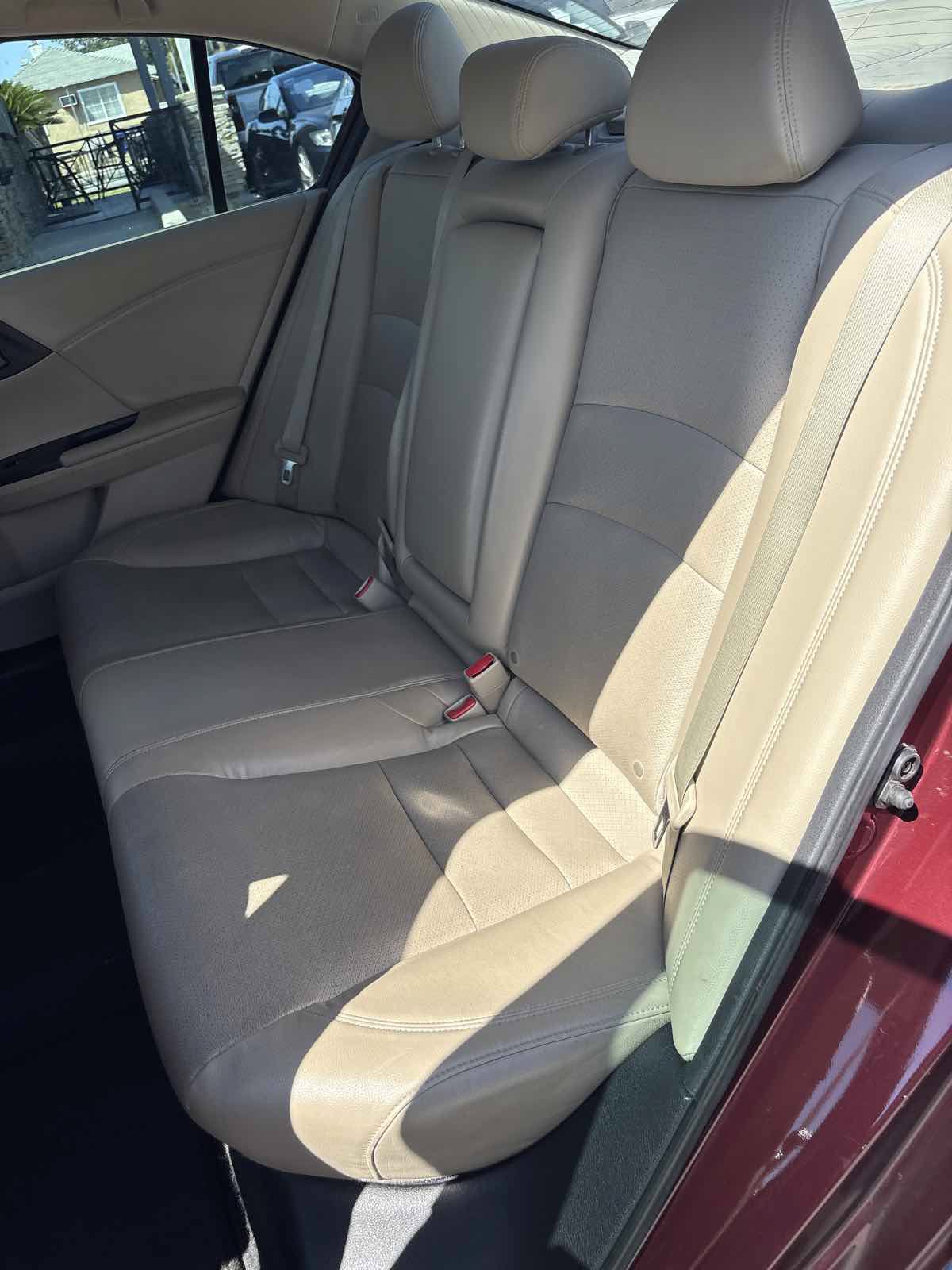 Used 2016 Honda Accord EX-L image 9