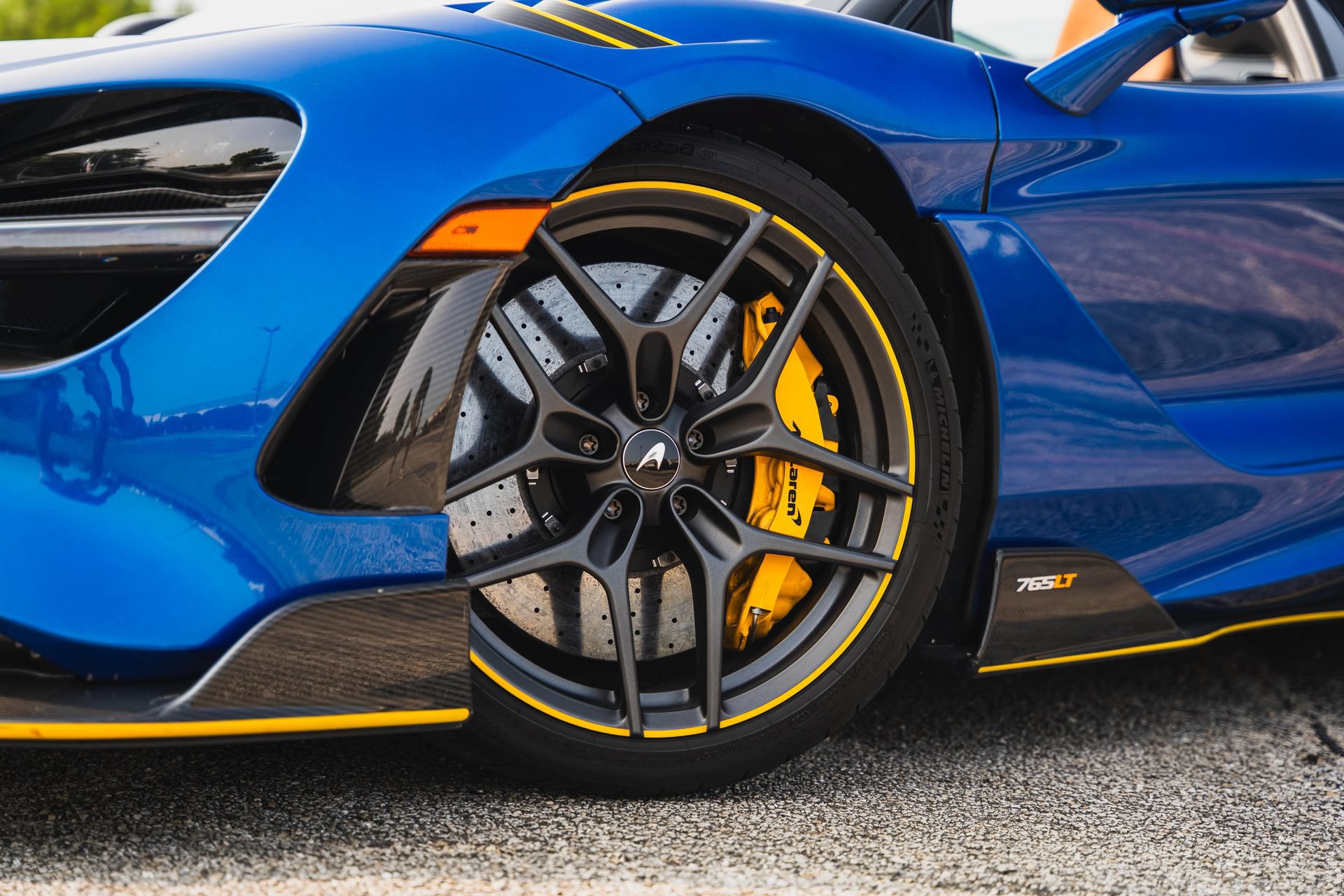 Used 2022 McLaren 765LT RWD image 9