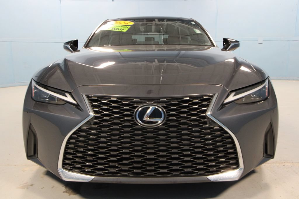 Used 2024 Lexus IS 300 w/ Premium Package RWD image 27