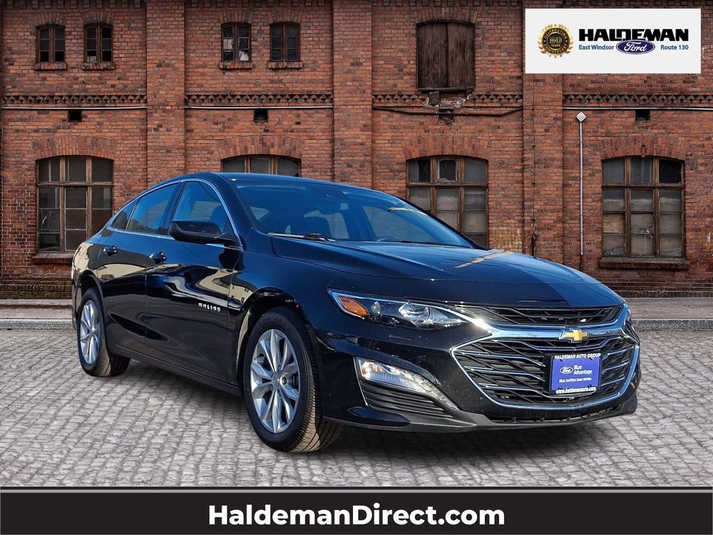 Used 2024 Chevrolet Malibu LT image 1