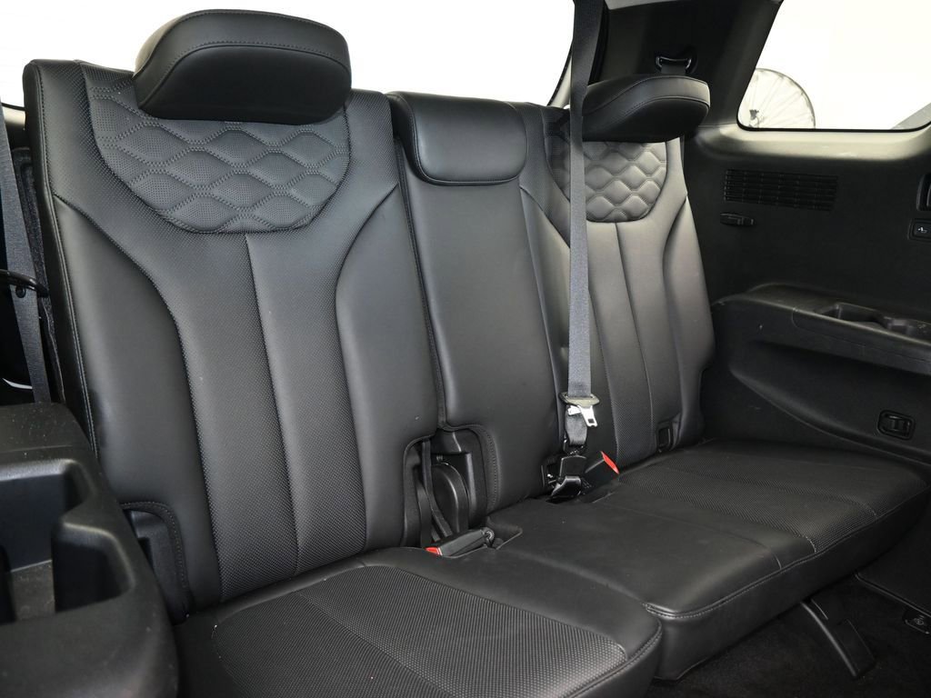 Used 2021 Hyundai Palisade Limited w/ Winter Package image 50