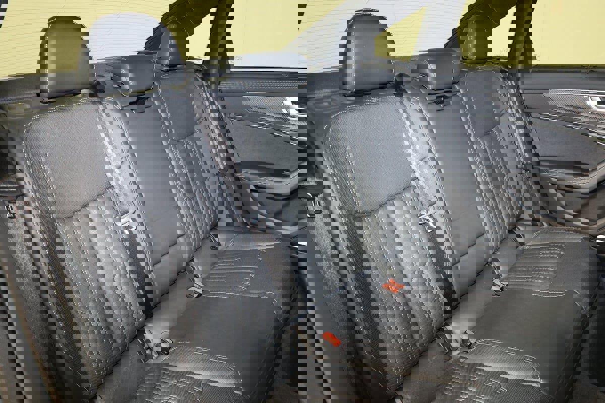 Used 2023 Audi S6 Prestige w/ Prestige Package image 43