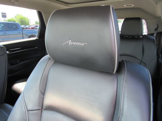 Certified 2019 Buick Enclave Avenir w/ Avenir Technology Package AWD/4WD image 15