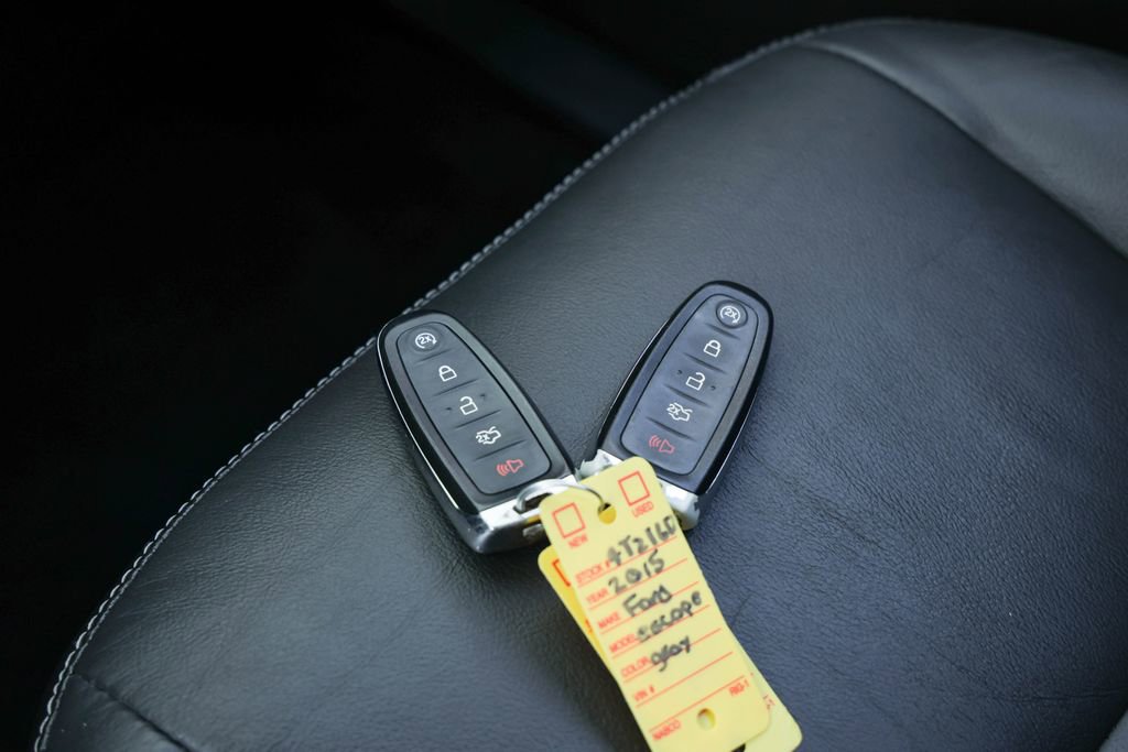 Used 2015 Ford Escape Titanium image 8