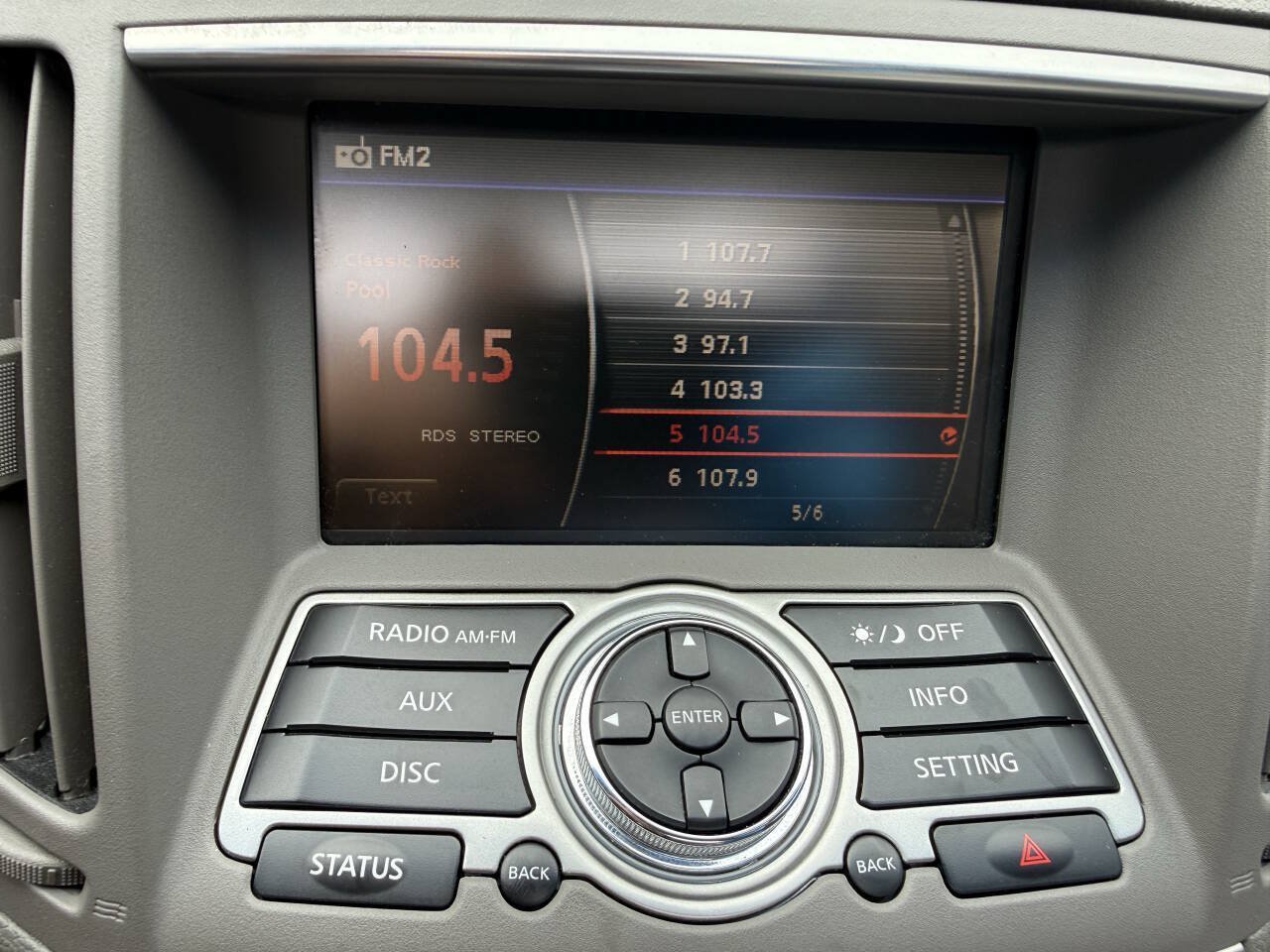 Used 2011 INFINITI G25 x w/ Moonroof Pkg AWD/4WD image 30