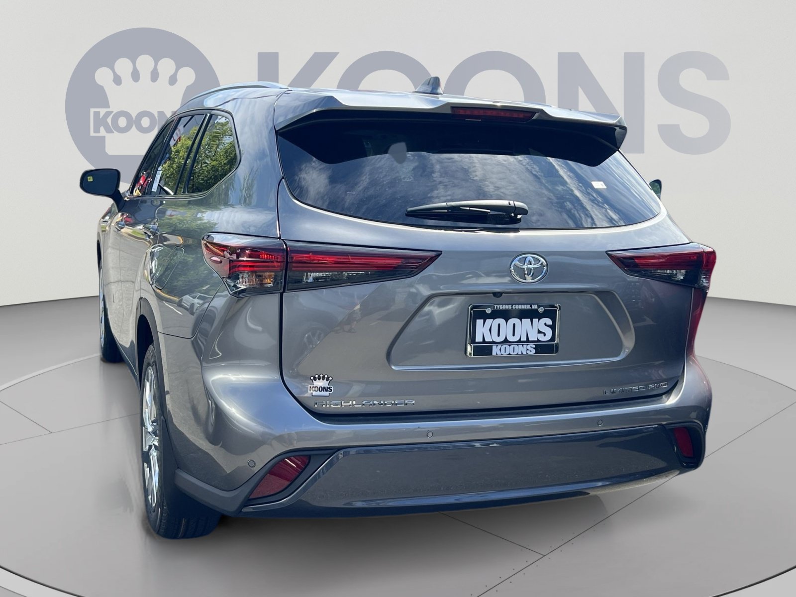 New 2026 Toyota Highlander Limited AWD/4WD image 2
