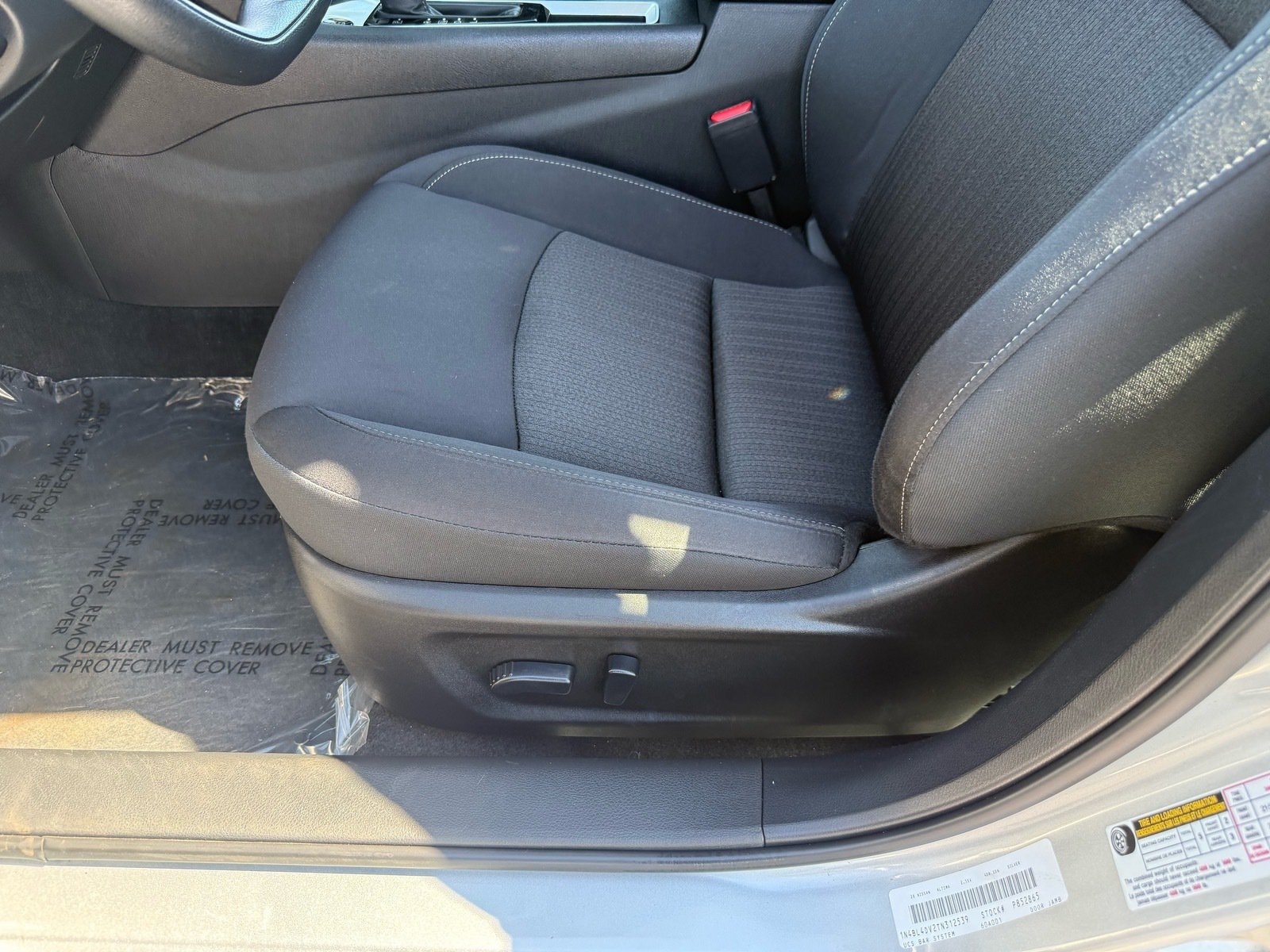 Used 2026 Nissan Altima 2.5 SV FWD image 14