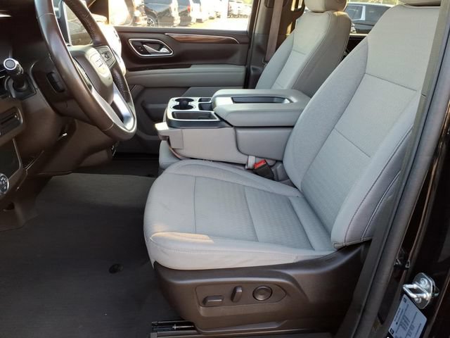Certified 2022 GMC Yukon XL SLE w/ Gmc Pro Safety Plus Package AWD/4WD image 5