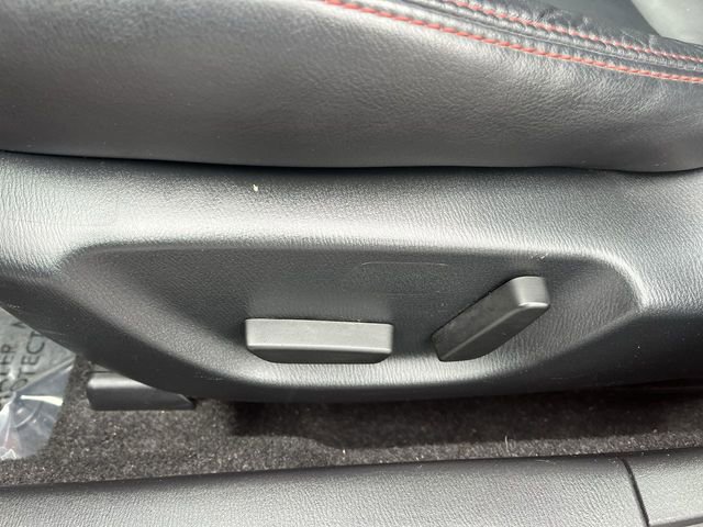 Used 2015 MAZDA MAZDA3 i Grand Touring image 12