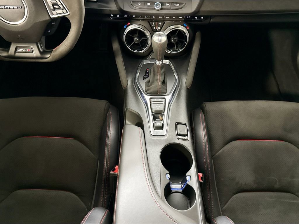 Used 2018 Chevrolet Camaro ZL1 RWD image 16
