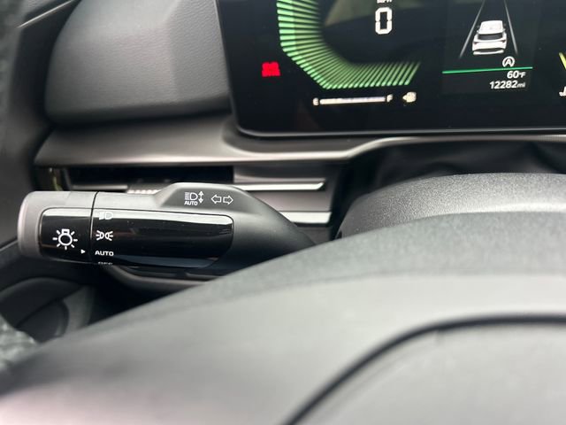 Used 2026 Kia Sportage EX image 15