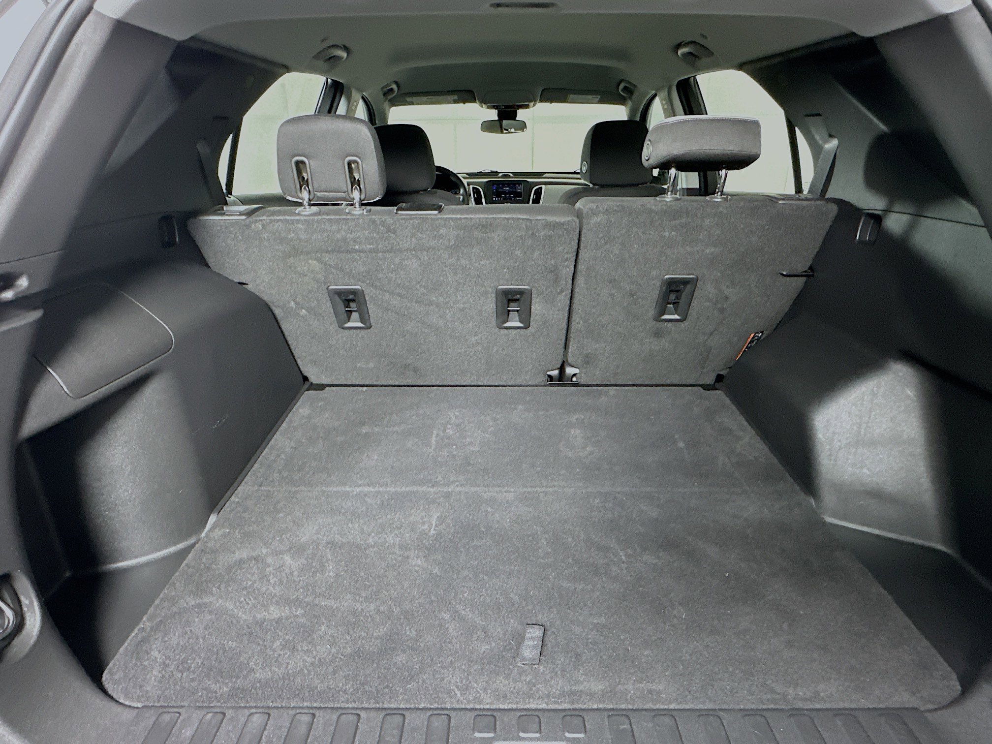 Used 2020 Chevrolet Equinox LS image 31