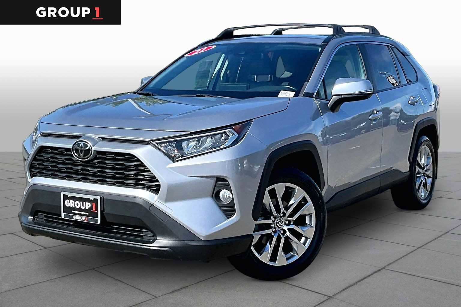 Used 2021 Toyota RAV4 XLE Premium FWD image 1