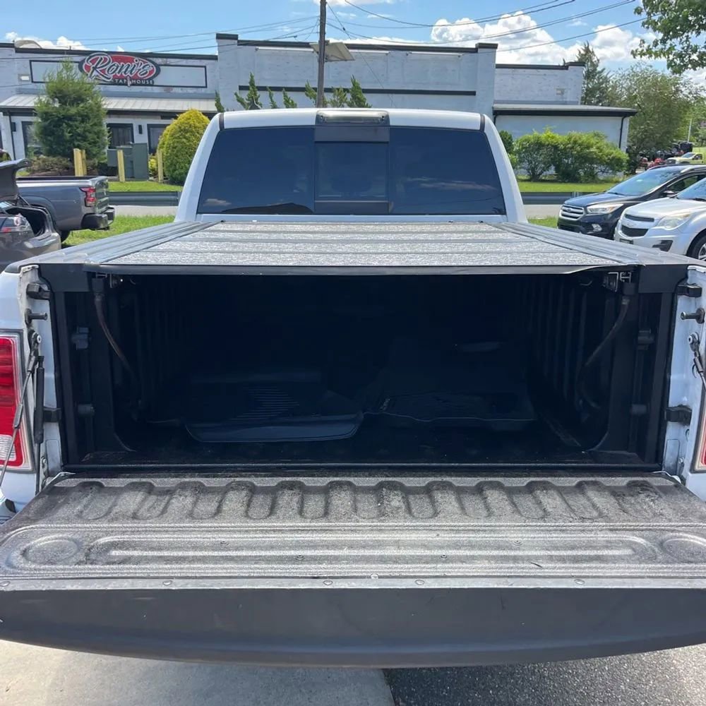 Used 2014 RAM 1500 Laramie w/ Convenience Group AWD/4WD image 25