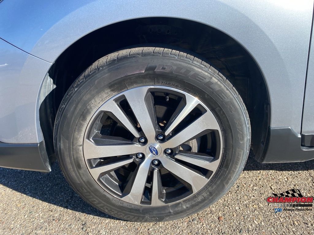 Used 2018 Subaru Outback 3.6R Limited image 23