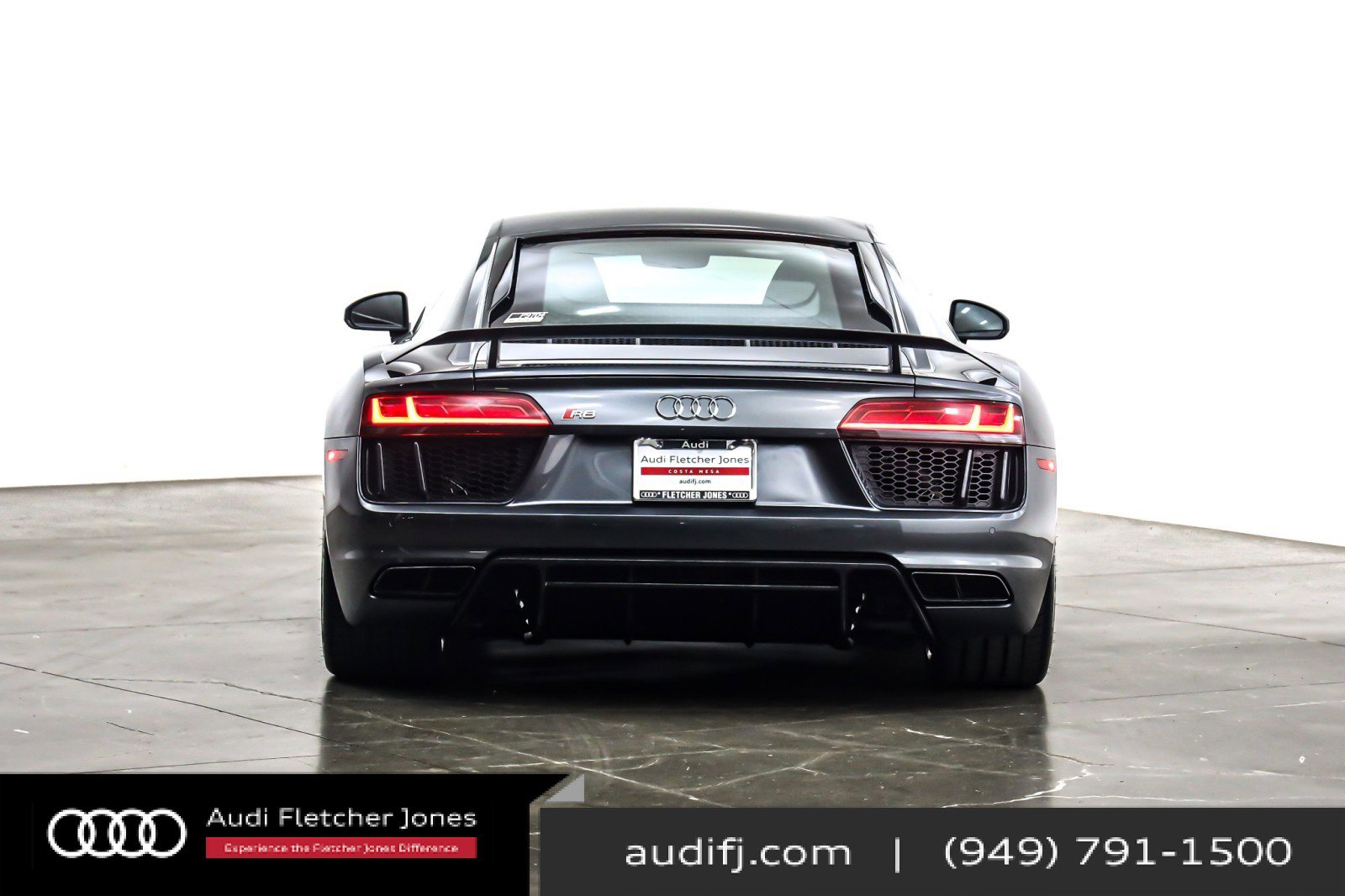 Used 2017 Audi R8 V10 plus image 4
