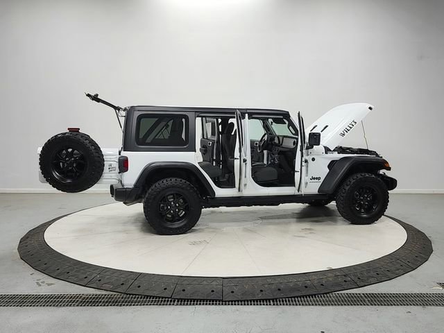Used 2025 Jeep Wrangler Unlimited Sport AWD/4WD image 16
