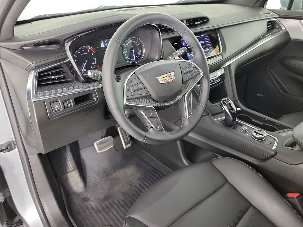 Used 2025 Cadillac XT5 Sportv AWD/4WD image 19