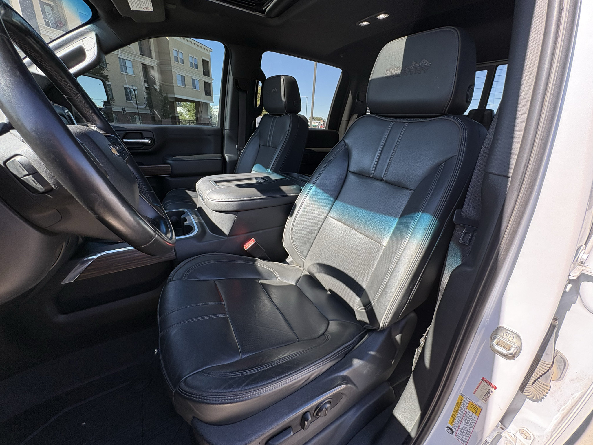 Used 2022 Chevrolet Silverado 3500 High Country AWD/4WD image 17