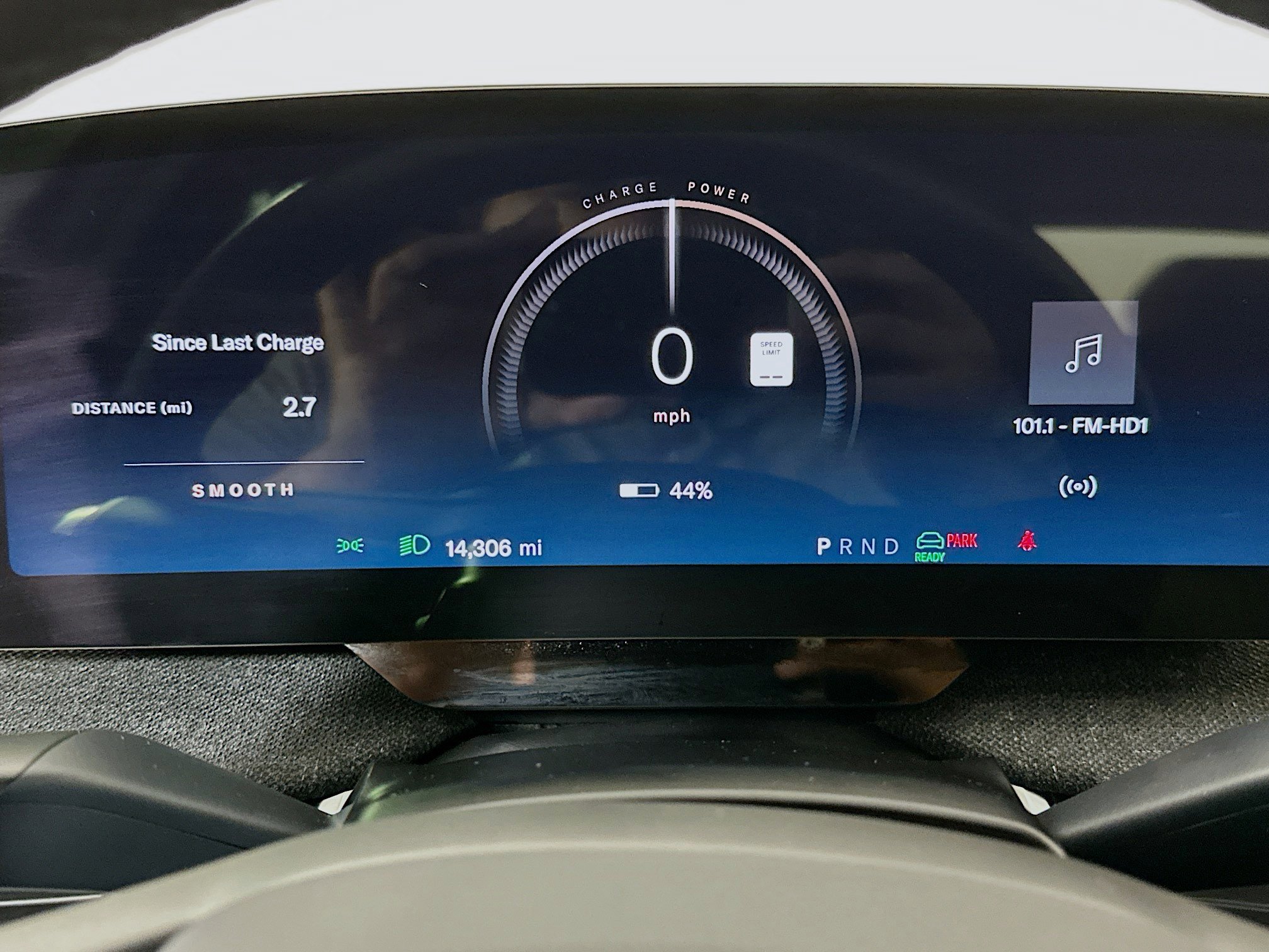 Used 2024 Lucid Air Touring AWD/4WD image 18