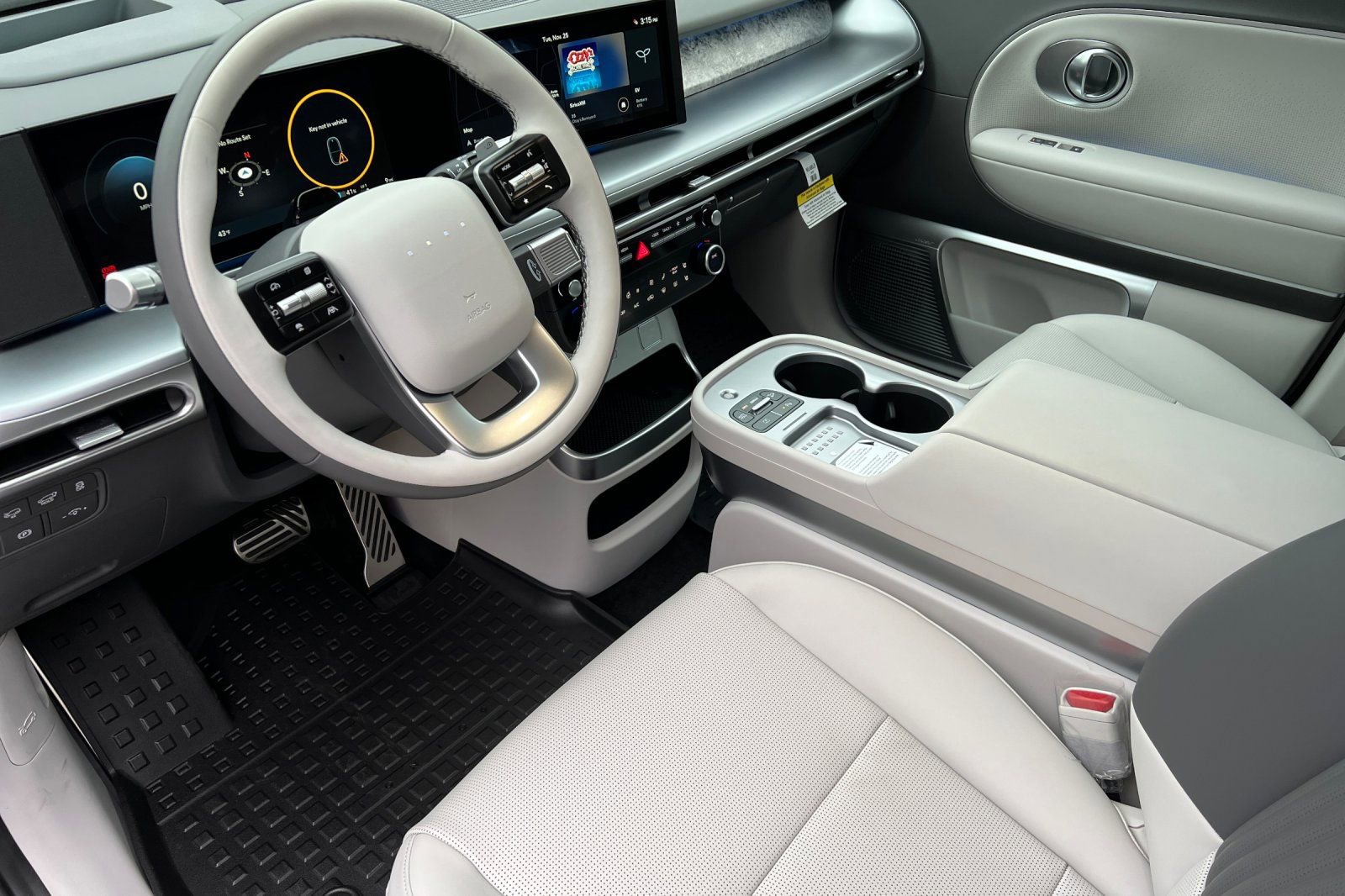 New 2026 Hyundai Ioniq 9 Calligraphy image 10