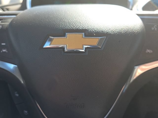 Used 2017 Chevrolet Volt Premier w/ Driver Confidence II Package FWD image 18